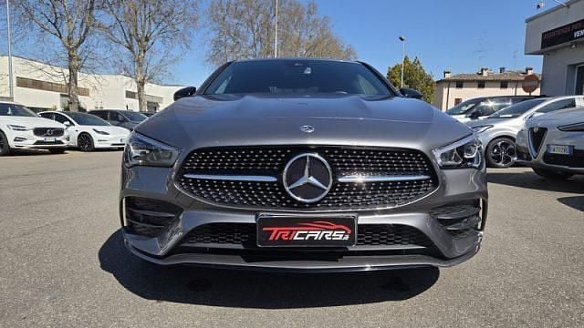 Usata Mercedes CLA250e Premium 160 CV (117 kW) 2022 Grigio Berlina