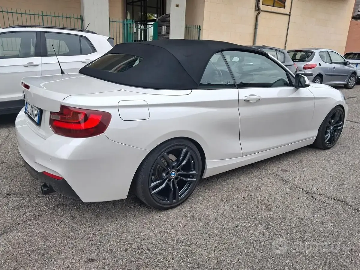 Usata BMW 218 Luxury Line 136 CV (100 kW) 2016 Bianco Coupé