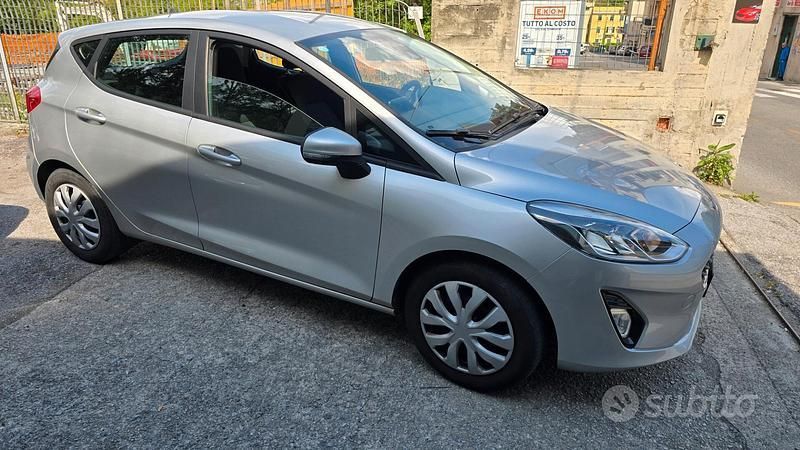 Usata Ford Fiesta Vignale 86 CV (63 kW) 2018 Argento Utilitaria