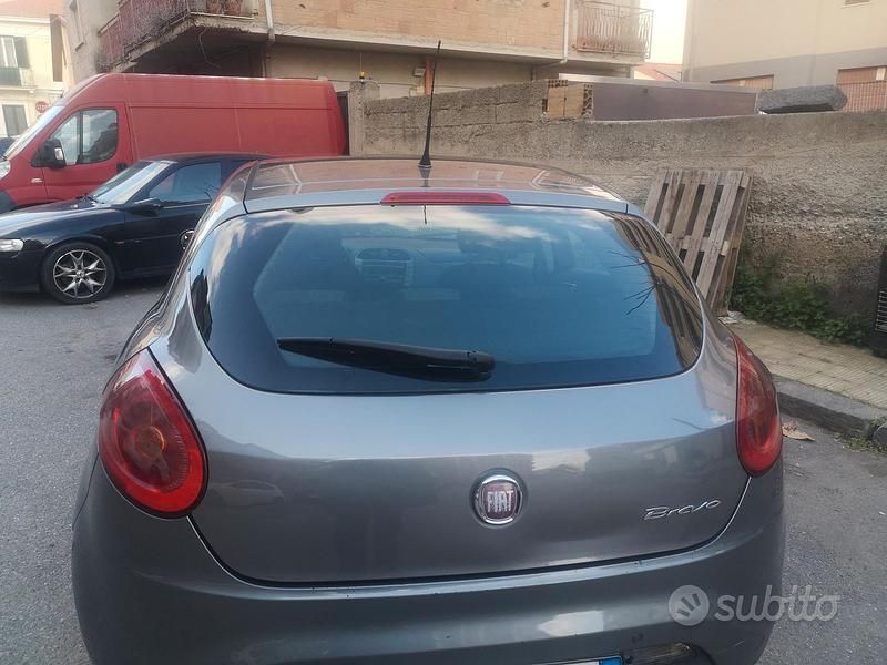 Usata Fiat Bravo 2012 Grigio Utilitaria