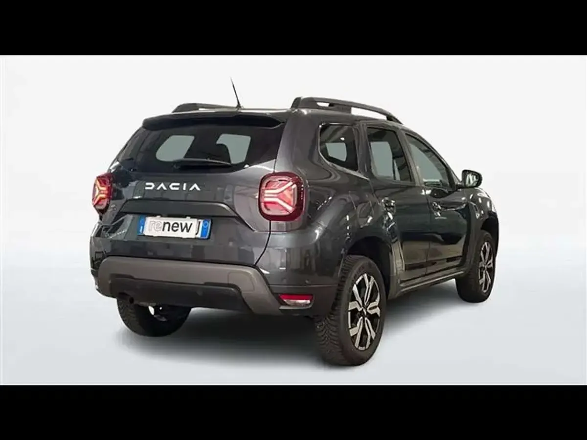 Usata Dacia Duster Journey 101 CV (74 kW) 2023 Grigio scuro SUV