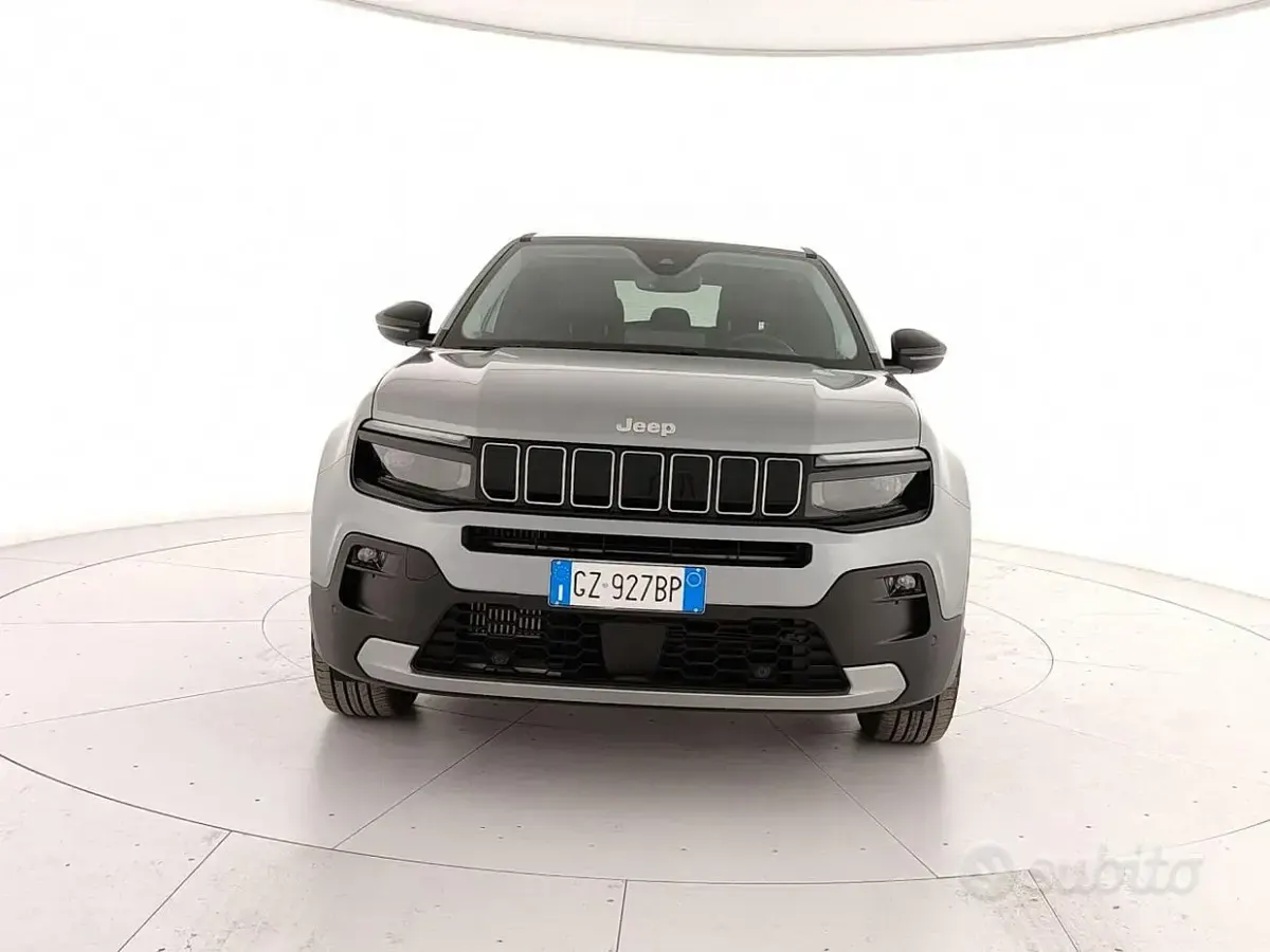 Usata Jeep Avenger Summit 101 CV (74 kW) 2025 Grigio SUV