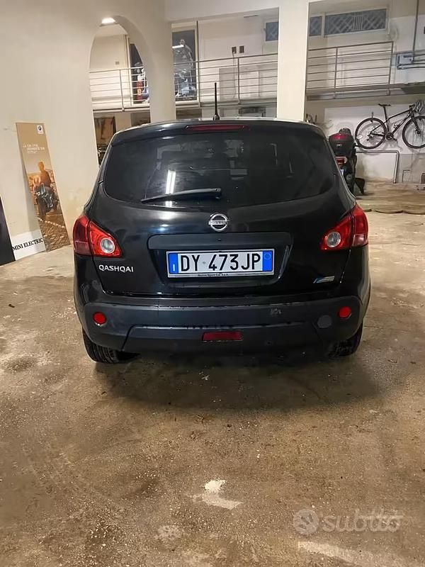 Brugt Nissan Qashqai 140 HK (102 kW) 2010 Sort SUV