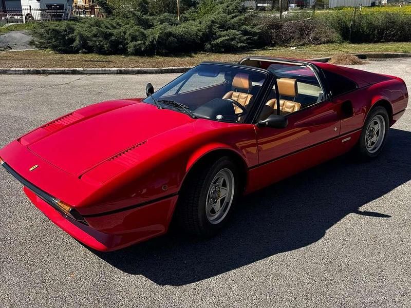 Usata Ferrari 308 215 CV (158 kW) 1981 Rosso Coupé