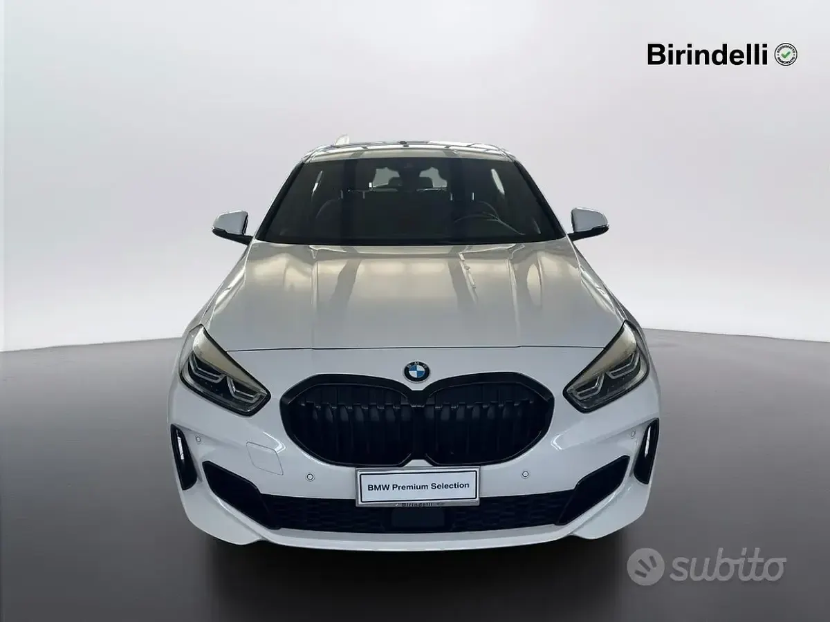 Usata BMW 128 M Sport 265 CV (194 kW) 2023 Alpin white pastello Utilitaria