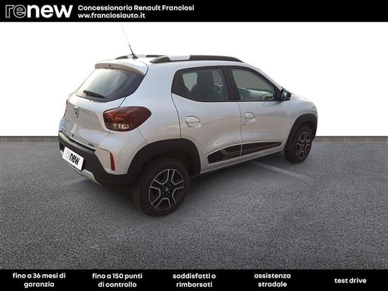 Usata Dacia Spring Comfort 33 kW (45 CV) 2023 Grigio chiaro Utilitaria