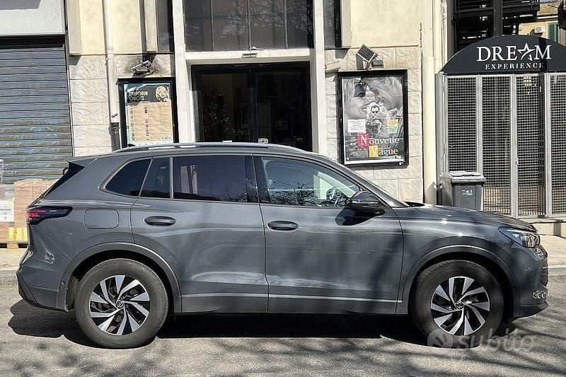 Usata VW Tiguan Edition 131 CV (96 kW) 2025 Grigio SUV