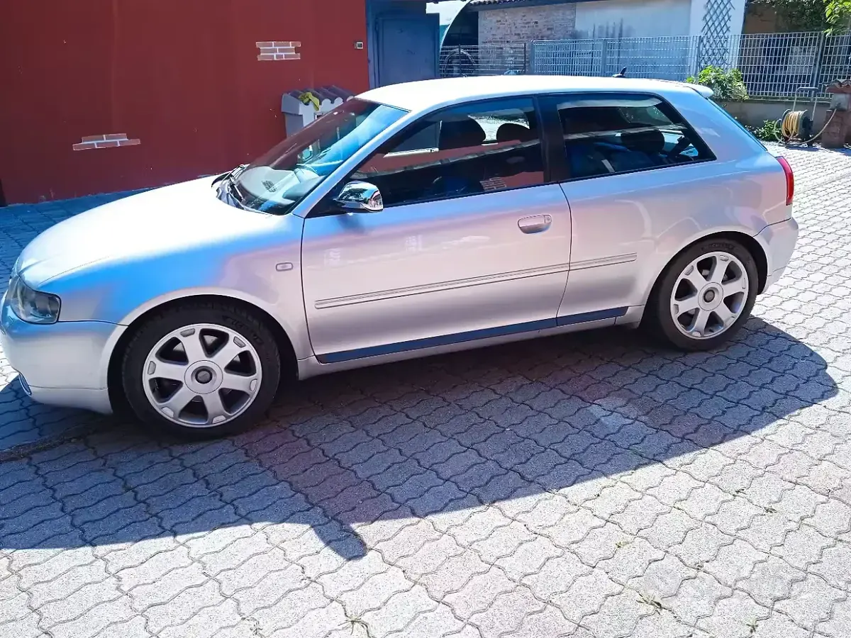 Usata Audi S3 225 CV (165 kW) 2001 Utilitaria