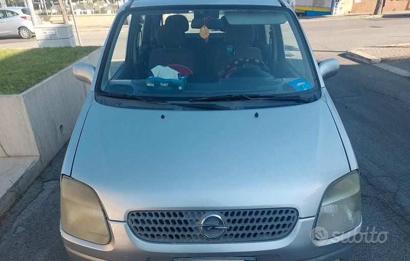 Usata Opel Agila 2001 Grigio Utilitaria