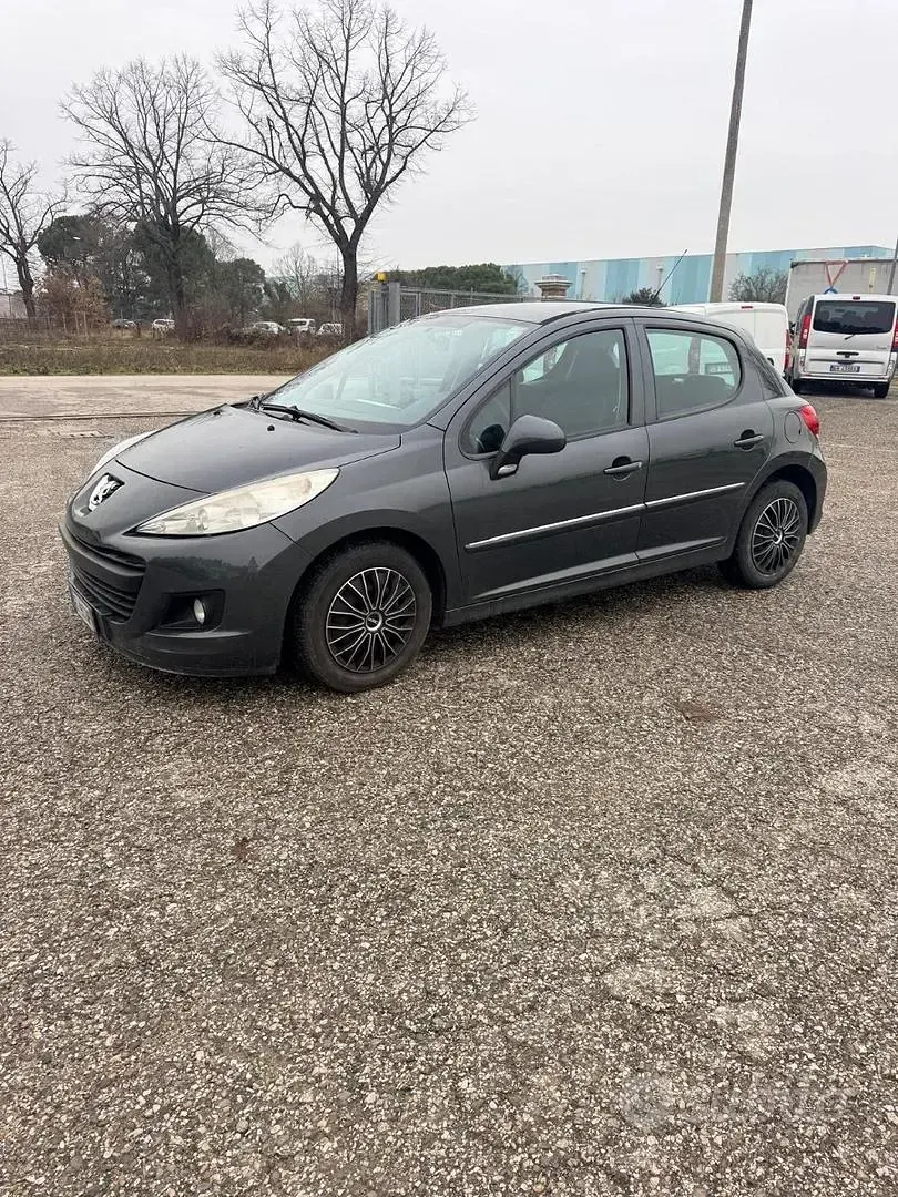 Usata Peugeot 207 88 CV (64 kW) 2012 Grigio Berlina