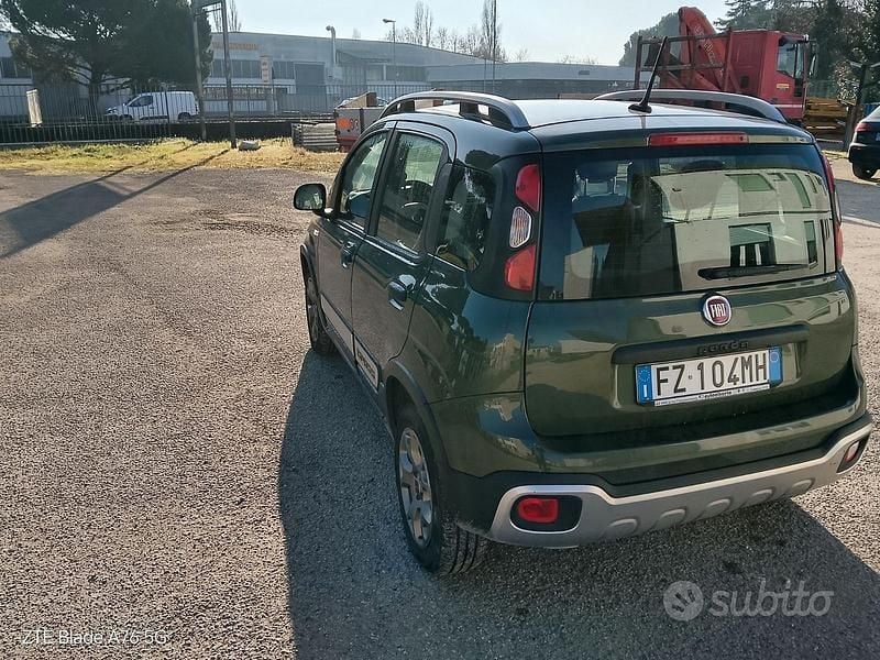 Usata Fiat Panda Cross Cross 69 CV (50 kW) 2019 Utilitaria
