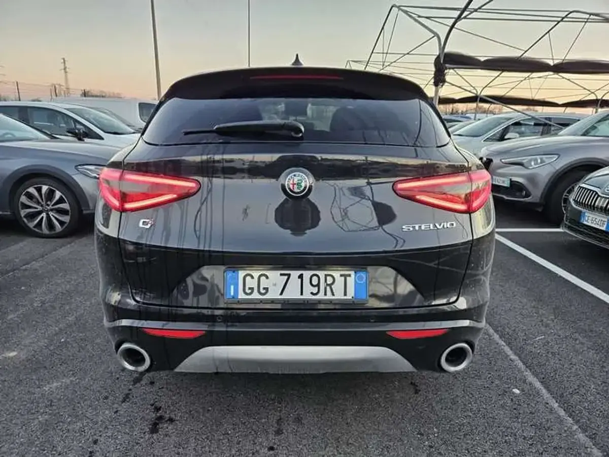 Usata Alfa Romeo Stelvio Ti 209 CV (153 kW) 2021 Other SUV