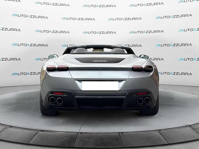 Usata Ferrari Roma 620 CV (456 kW) 2024 Grigio Cabrio