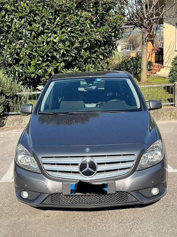 Usata Mercedes B180 Executive 109 CV (80 kW) 2013 Monovolume
