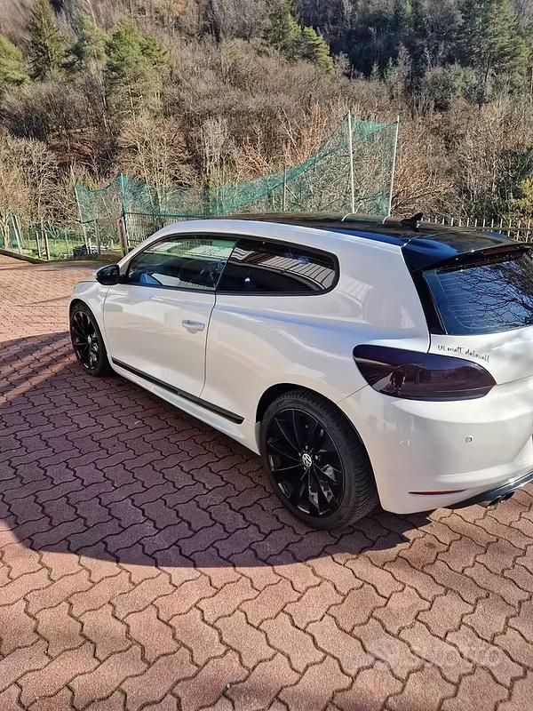 Begagnad VW Scirocco 2014 Vit Sportkupé