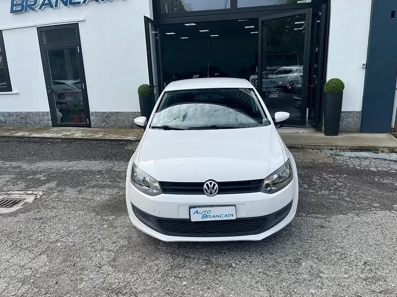 Usata VW Polo 74 CV (54 kW) 2013 Bianco Utilitaria