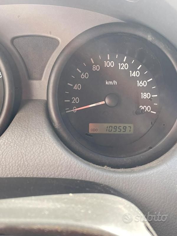 Usata Chevrolet Kalos SX 72 CV (52 kW) 2003 Nero Berlina