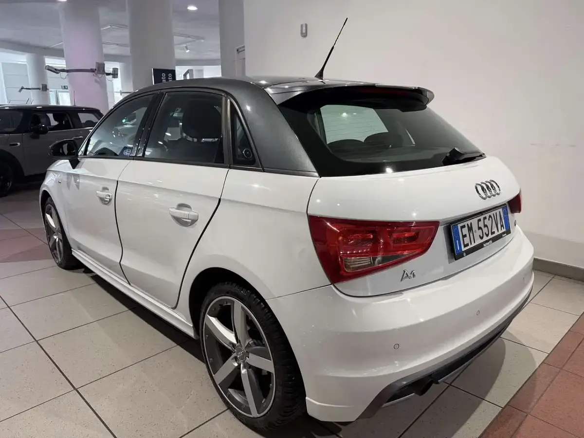 Usata Audi A1 Ambition 90 CV (66 kW) 2012 Other Utilitaria