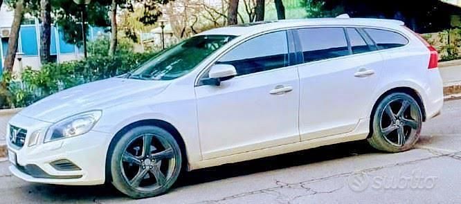 Bianco Usata 2012 Volvo V60 Station wagon | 5900 € - Immagine 1/4