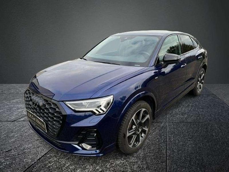 Blu Usata 2022 Audi Q3 S-Line SUV | 37.500 € (Molto cara) - Immagine 1/4