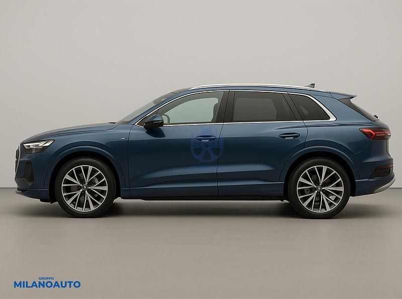 Usata Audi Q6 e-tron Ambiente 185 kW (252 CV) 2025 Blu SUV