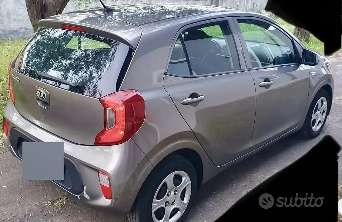 Gebraucht Kia Picanto 67 PS (49 kW) 2018 Grau Kleinwagen