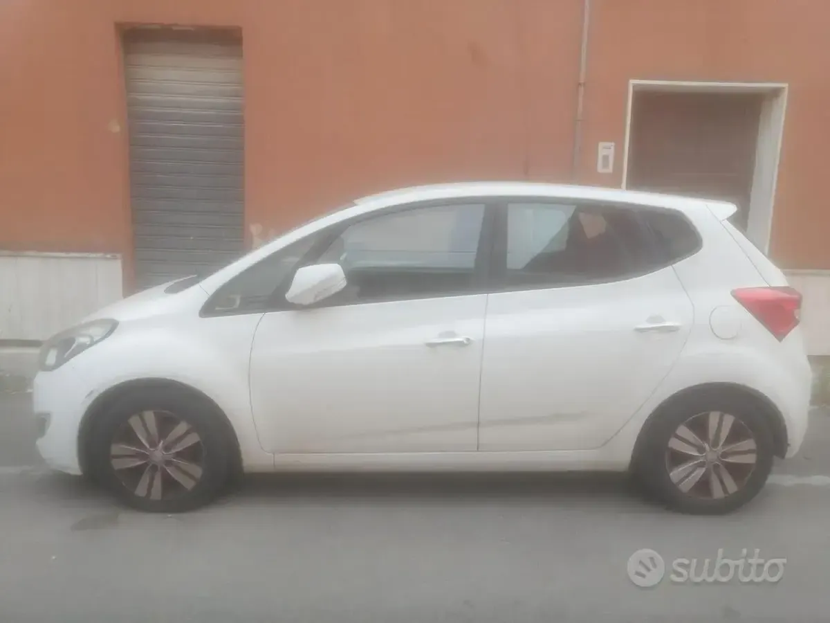 Usata Hyundai ix20 90 CV (66 kW) 2014 Bianco Utilitaria