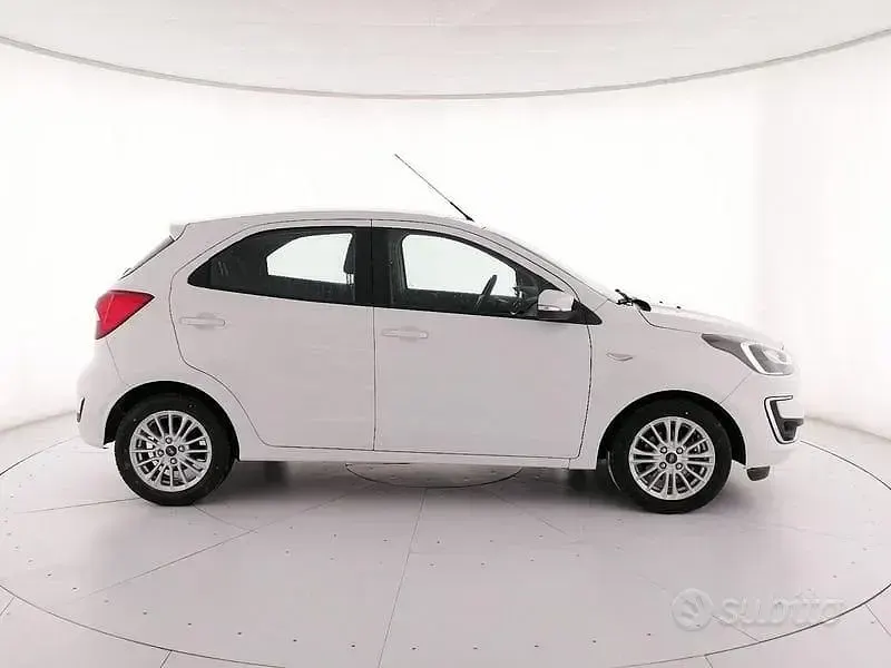 Usata Ford Ka Plus Ultimate 86 CV (63 kW) 2019 Grigio Utilitaria