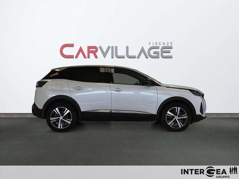 Usata Peugeot 3008 Allure 131 CV (96 kW) 2024 Bianco SUV