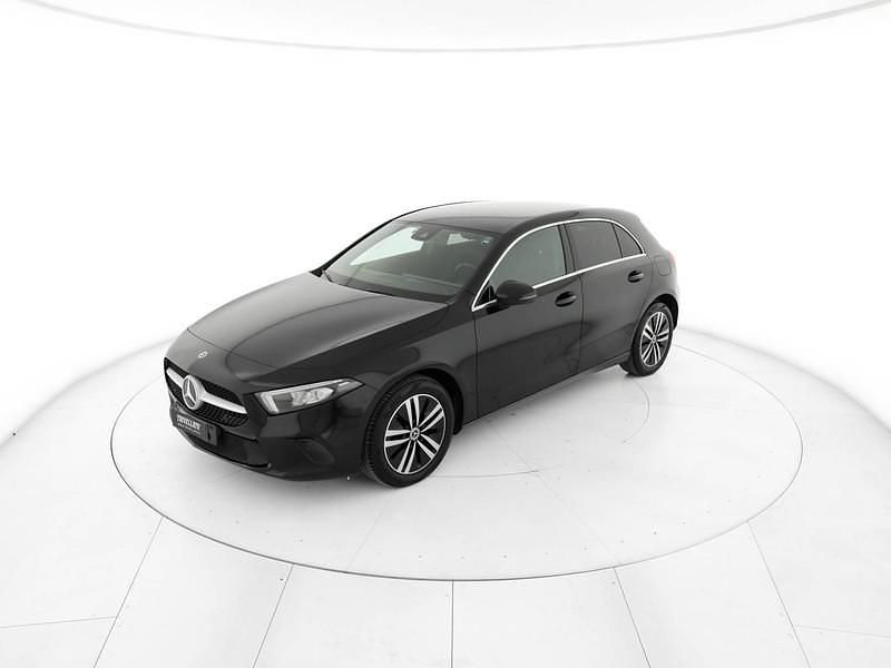 Usata Mercedes A250 218 CV (160 kW) 2022 Nero Berlina