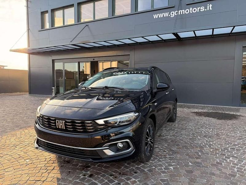 Nero Usata 2024 Fiat Tipo City Life Station wagon | 17.900 € (Buon prezzo) - Immagine 1/4