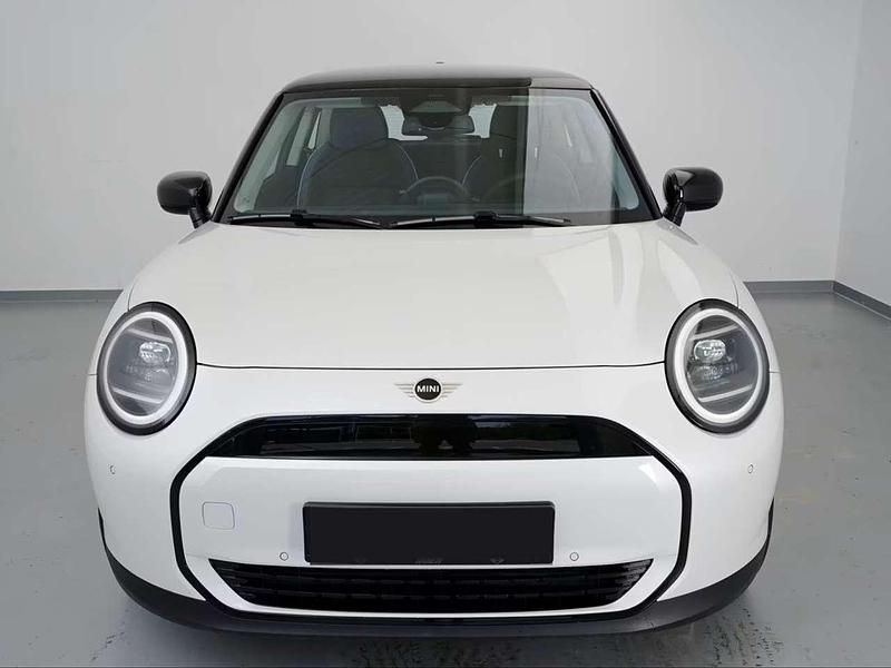 Usata Mini Cooper Favoured 131 kW (179 CV) 2025 Other Utilitaria