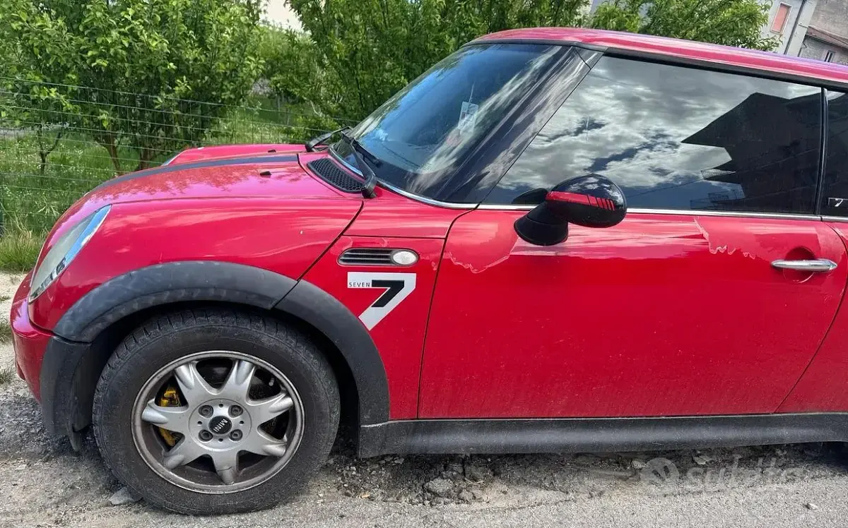 Usata Mini Cooper 2005 Rosso Utilitaria