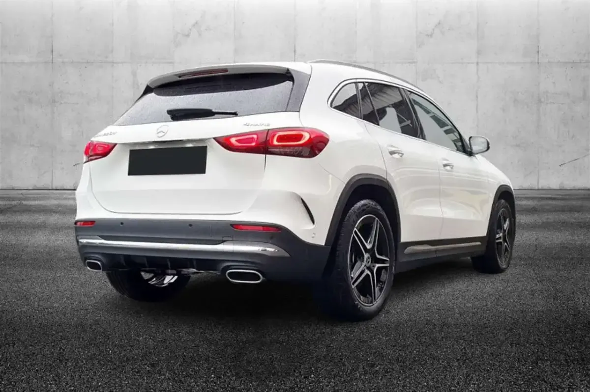 Usata Mercedes GLA220 Premium 190 CV (139 kW) 2022 Bianco SUV