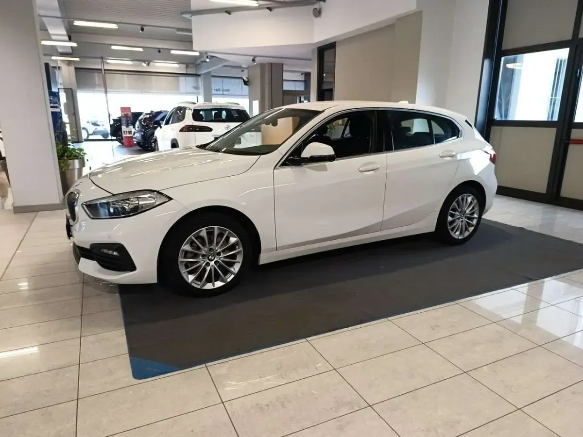 Usata BMW 116 116 CV (85 kW) 2020 Bianco Utilitaria