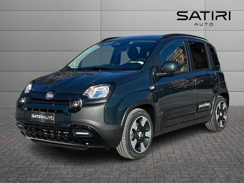 Nuova Fiat Panda Cross 65 CV (47 kW) 2025 Verde foresta (metallizzato) SUV