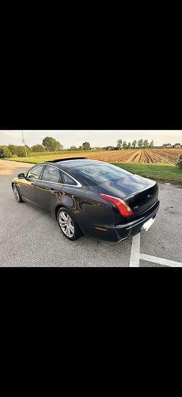Usata Jaguar XJ Portfolio 275 CV (202 kW) 2012 Berlina