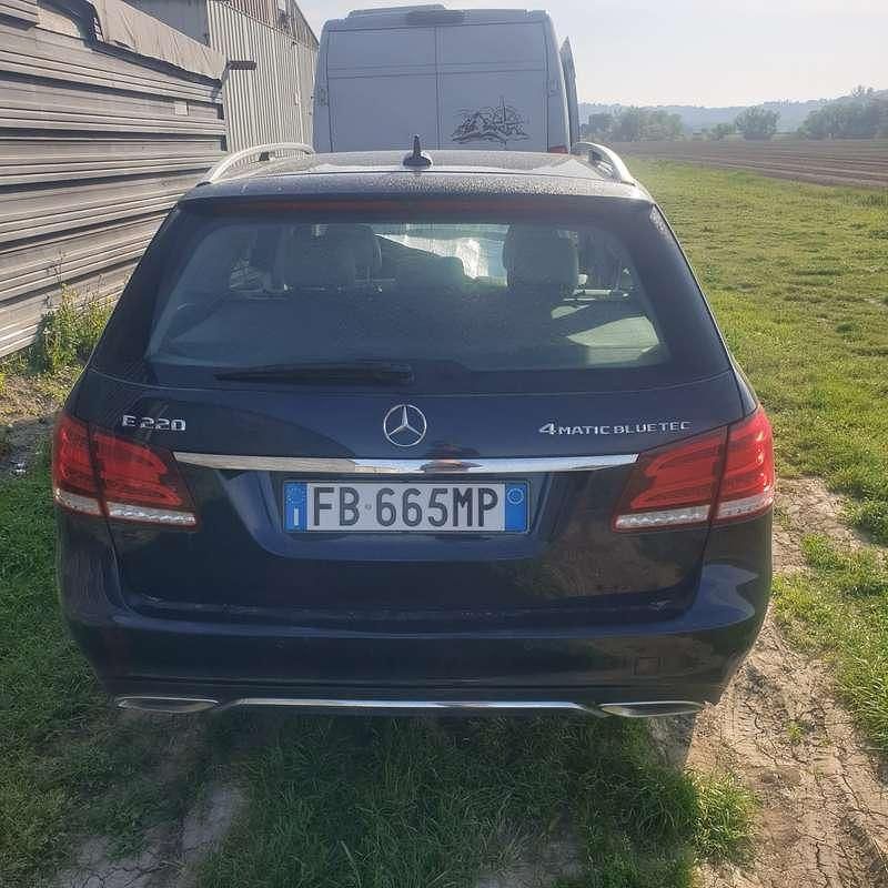 Usata Mercedes E220 Premium 170 CV (125 kW) 2015 Station wagon