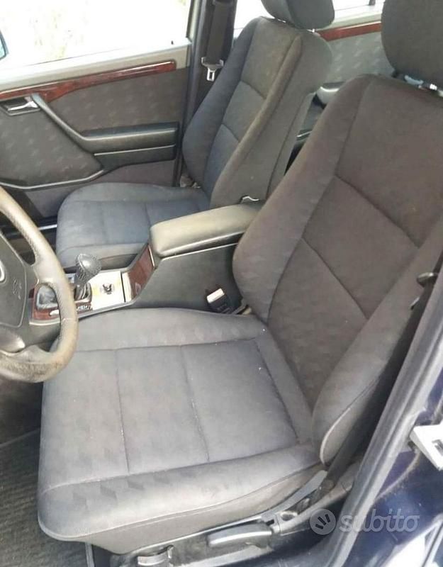 Usata Mercedes C200 1996 Blu Berlina