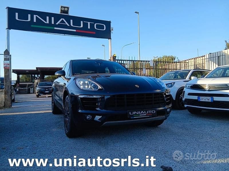 Usata Porsche Macan 251 CV (184 kW) 2018 Blu SUV