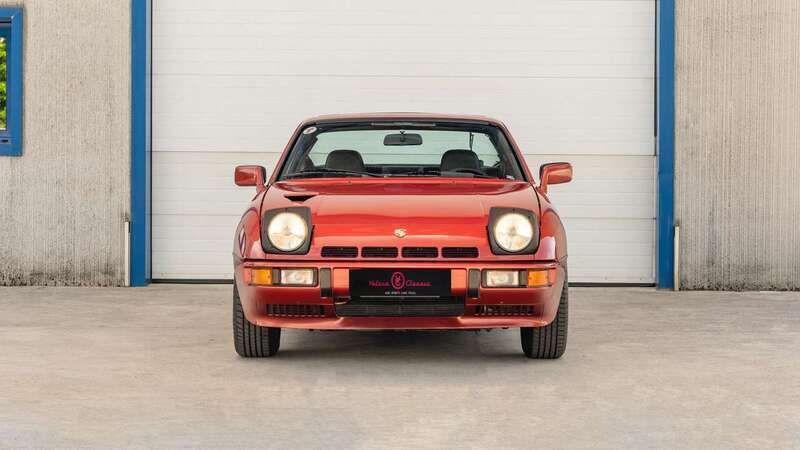 Usata Porsche 924 177 CV (130 kW) 1982 Sienna red metallic Coupé
