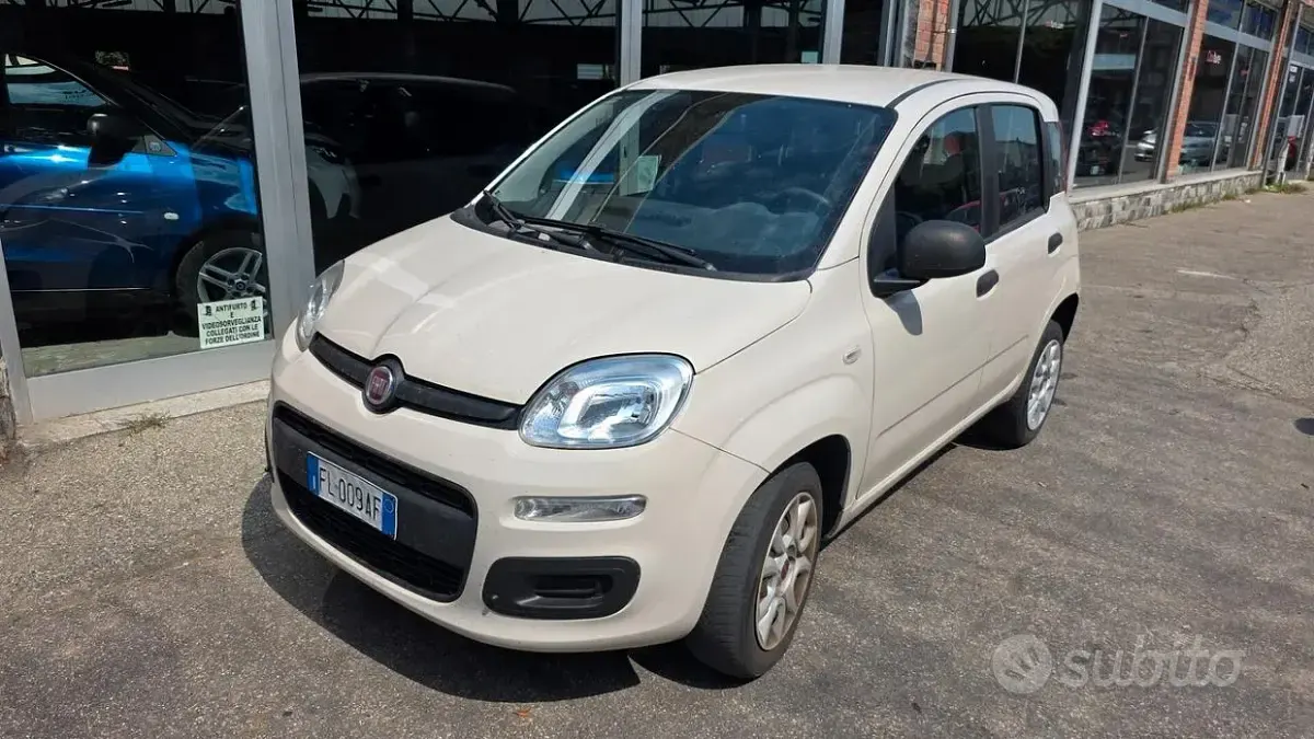 Usata Fiat Panda Easy 80 CV (58 kW) 2017 Utilitaria