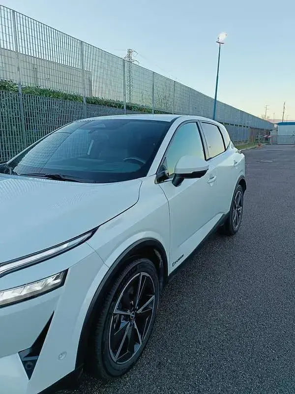 Usata Nissan Qashqai Tekna 158 CV (116 kW) 2023 Bianco SUV