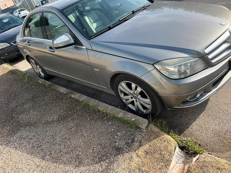 Usata Mercedes C220 Avantgarde 170 CV (125 kW) 2008 Berlina