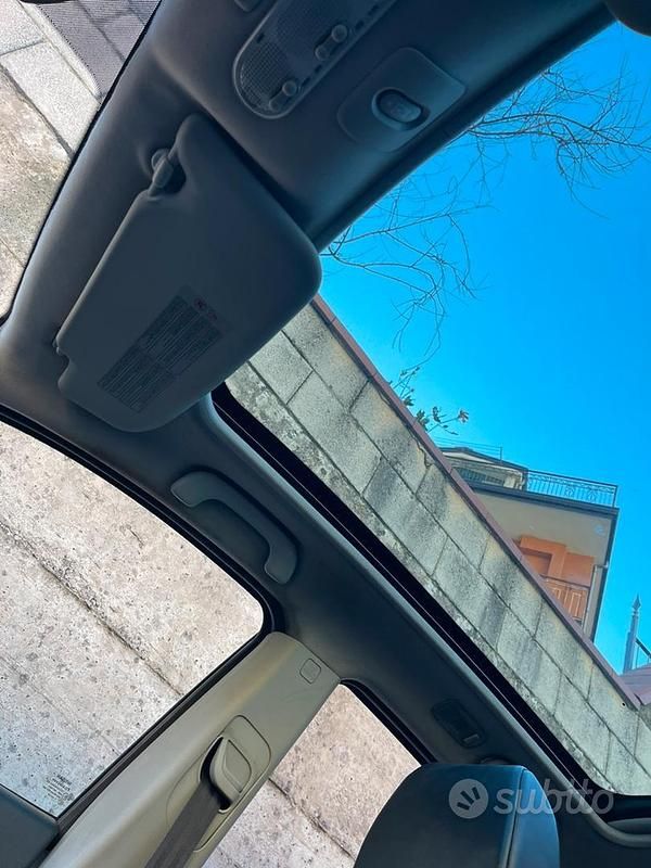 Grigio Usata 2011 Nissan Qashqai SUV | 5000 € (Buon prezzo) - Immagine 1/4