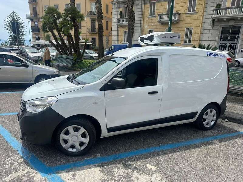 Bianco Usata 2020 Dacia Dokker Ambiance Monovolume | 15.000 € (Cara) - Immagine 1/4