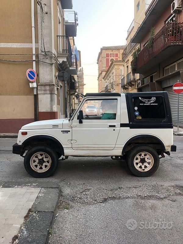 Usata Suzuki Samurai 1987 Bianco SUV