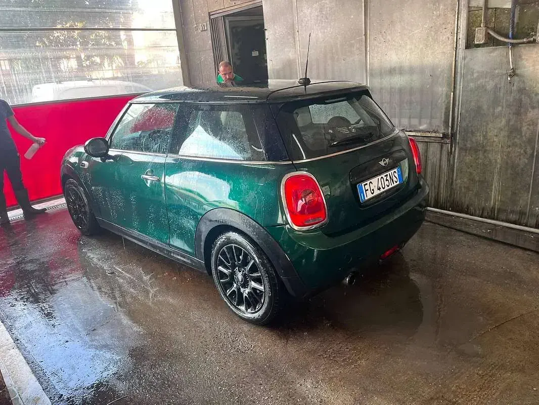 Usata Mini John Cooper Works 126 CV (92 kW) 2017 Verde Utilitaria