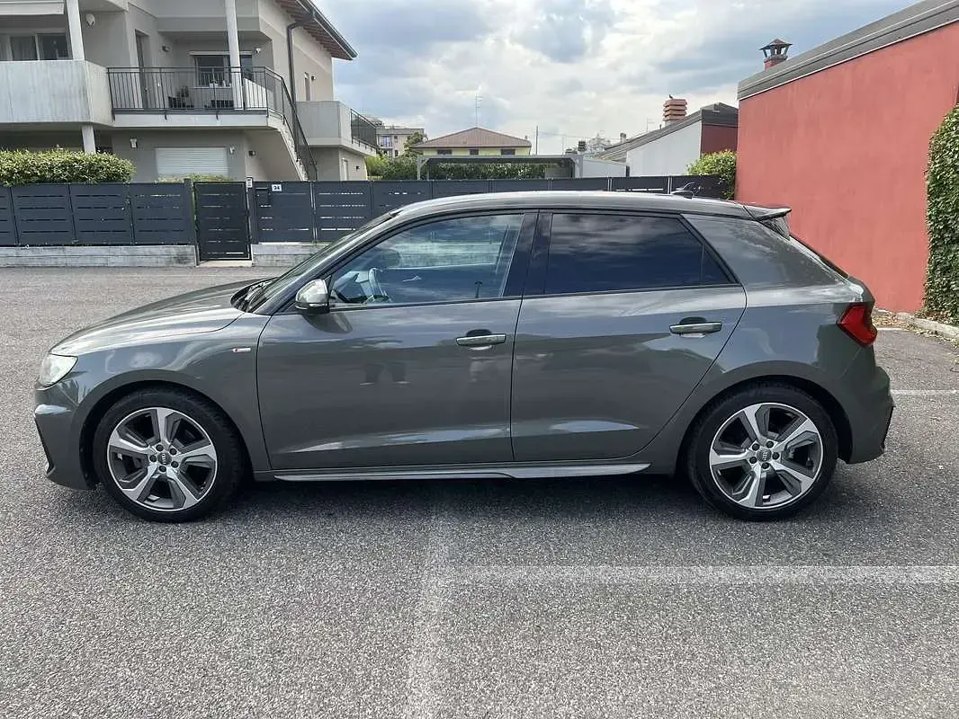 Usata Audi A1 Sportback S-Line 116 CV (85 kW) 2019 Utilitaria