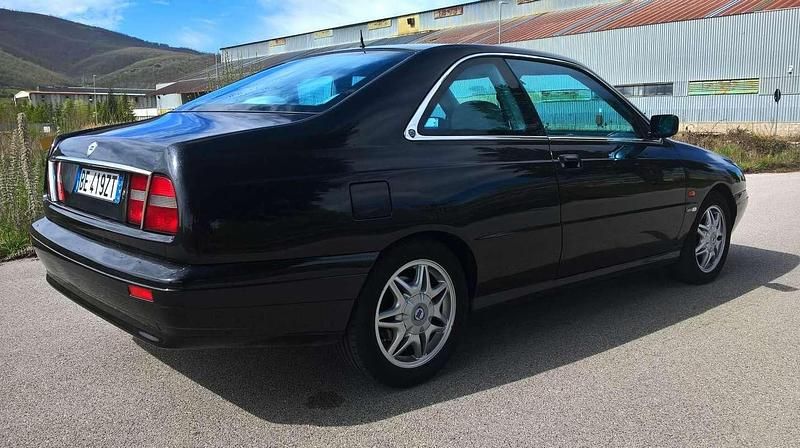 Usata Lancia Kappa 220 CV (161 kW) 1999 Marrone Coupé